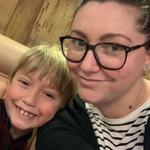 Meet your Posher, Becky